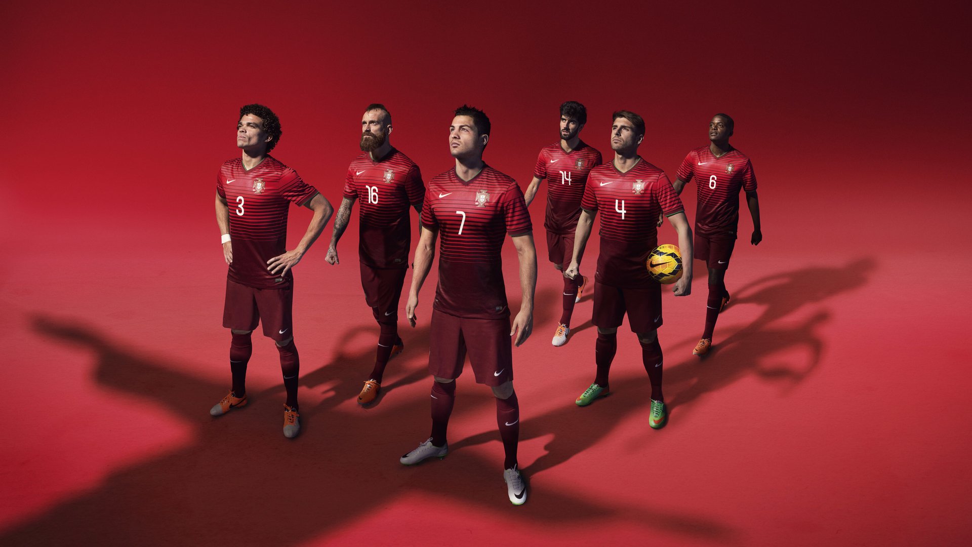 英超终极决战：悬念升腾，精彩不断，英超精选